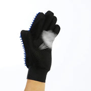 Silicone Pet Grooming Glove – Dog & Cat Bathing and Deshedding Brush
